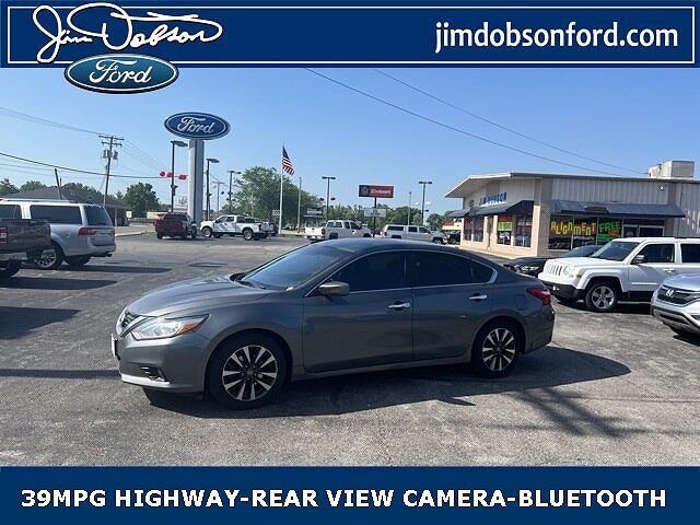2017 NISSAN Altima