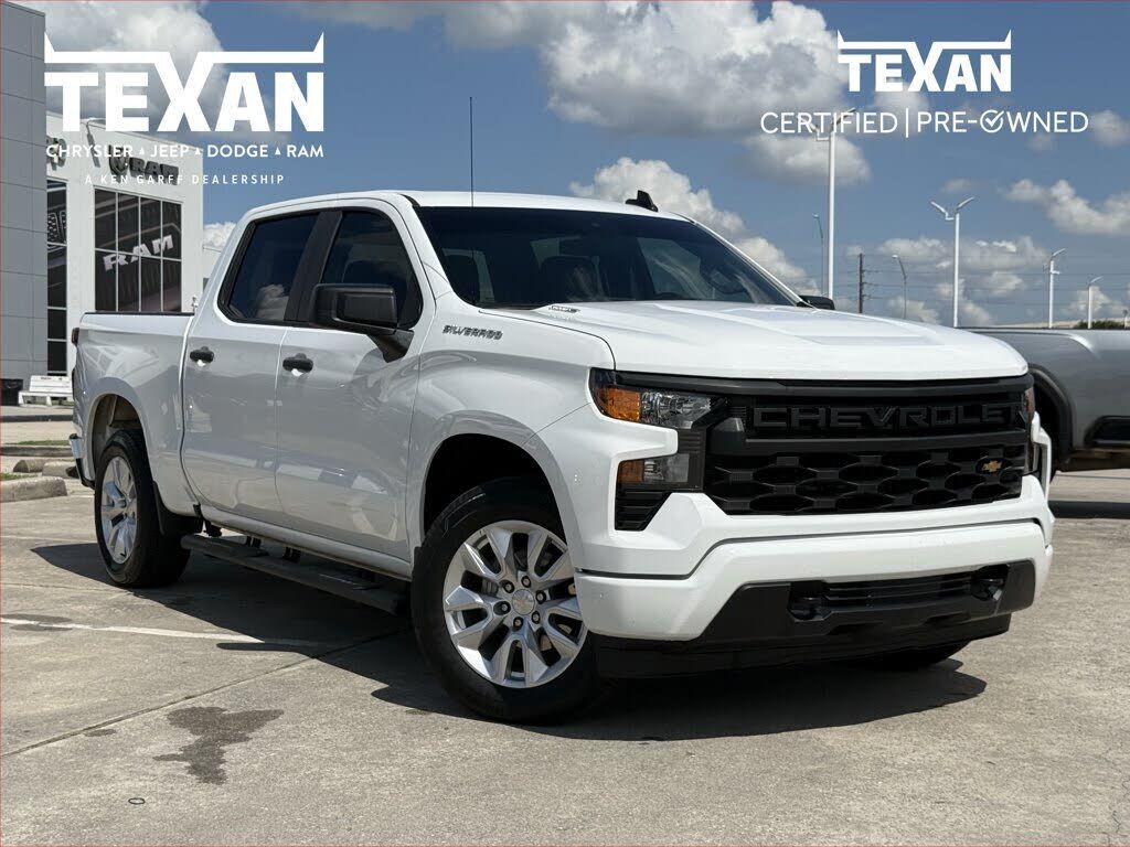 2024 CHEVROLET Silverado