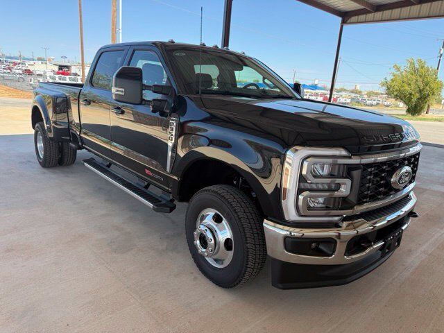2027 FORD F-350