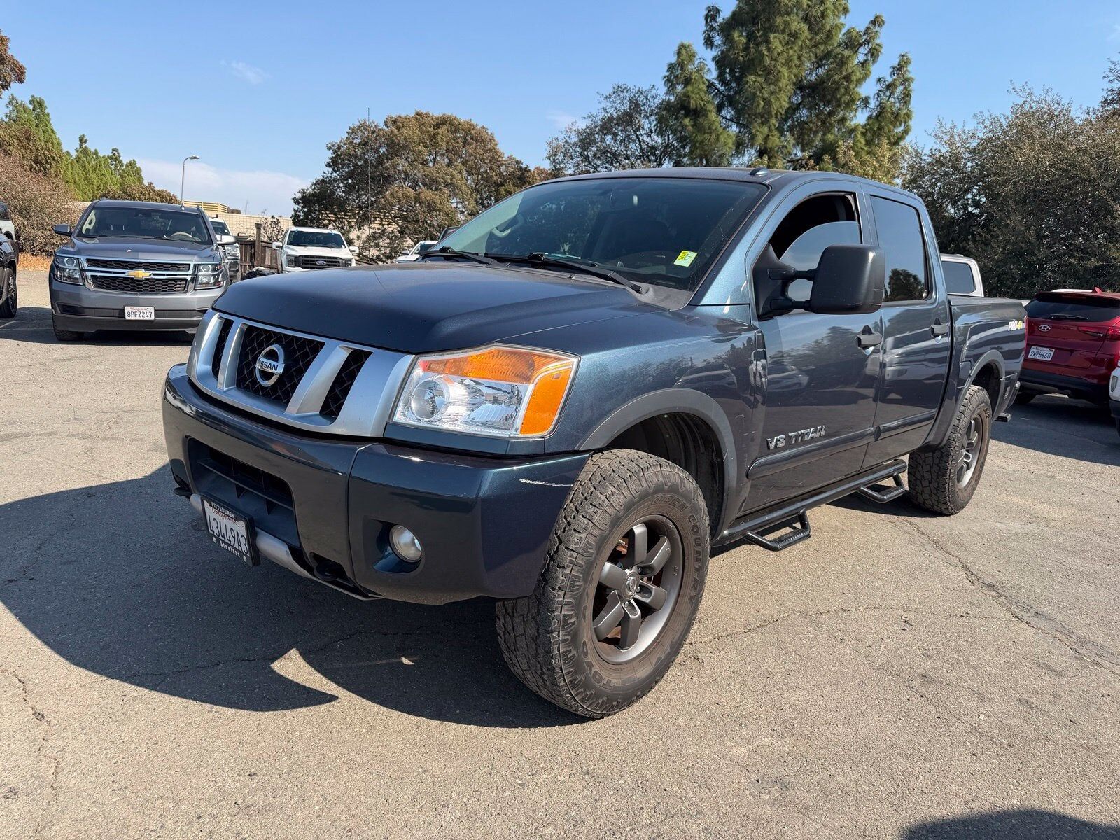 2014 NISSAN Titan