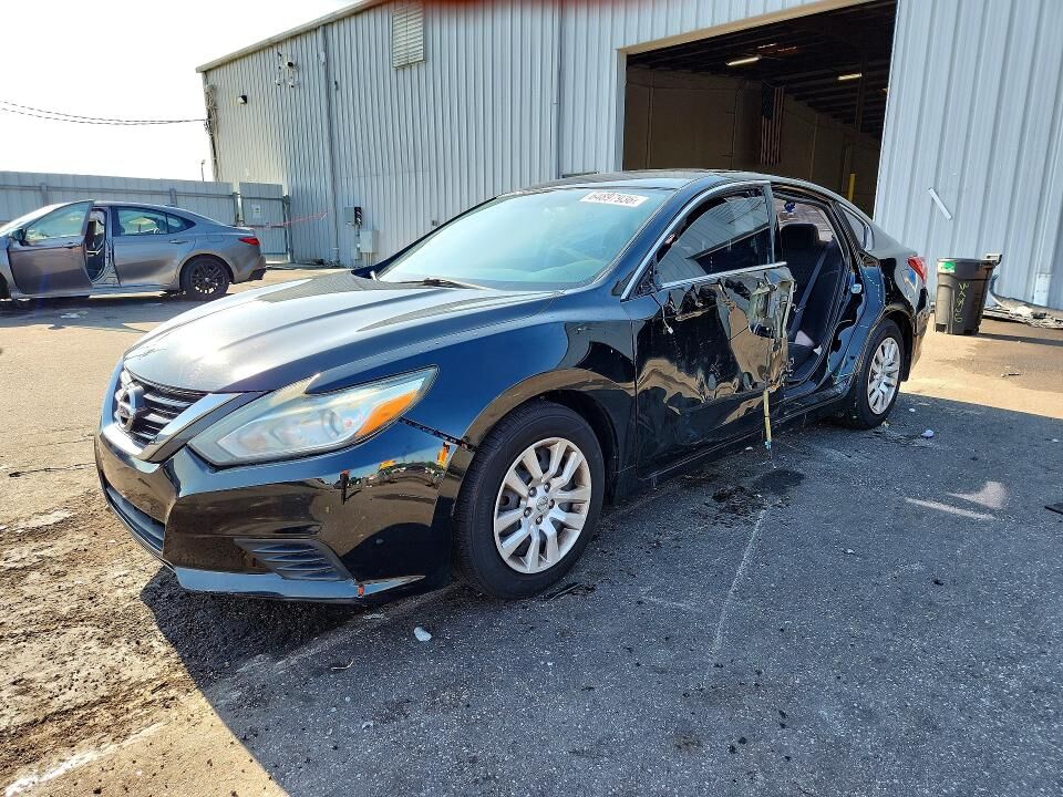 2017 NISSAN Altima