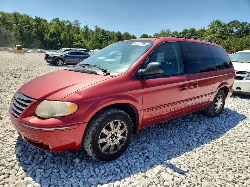 2005 CHRYSLER Town and Country