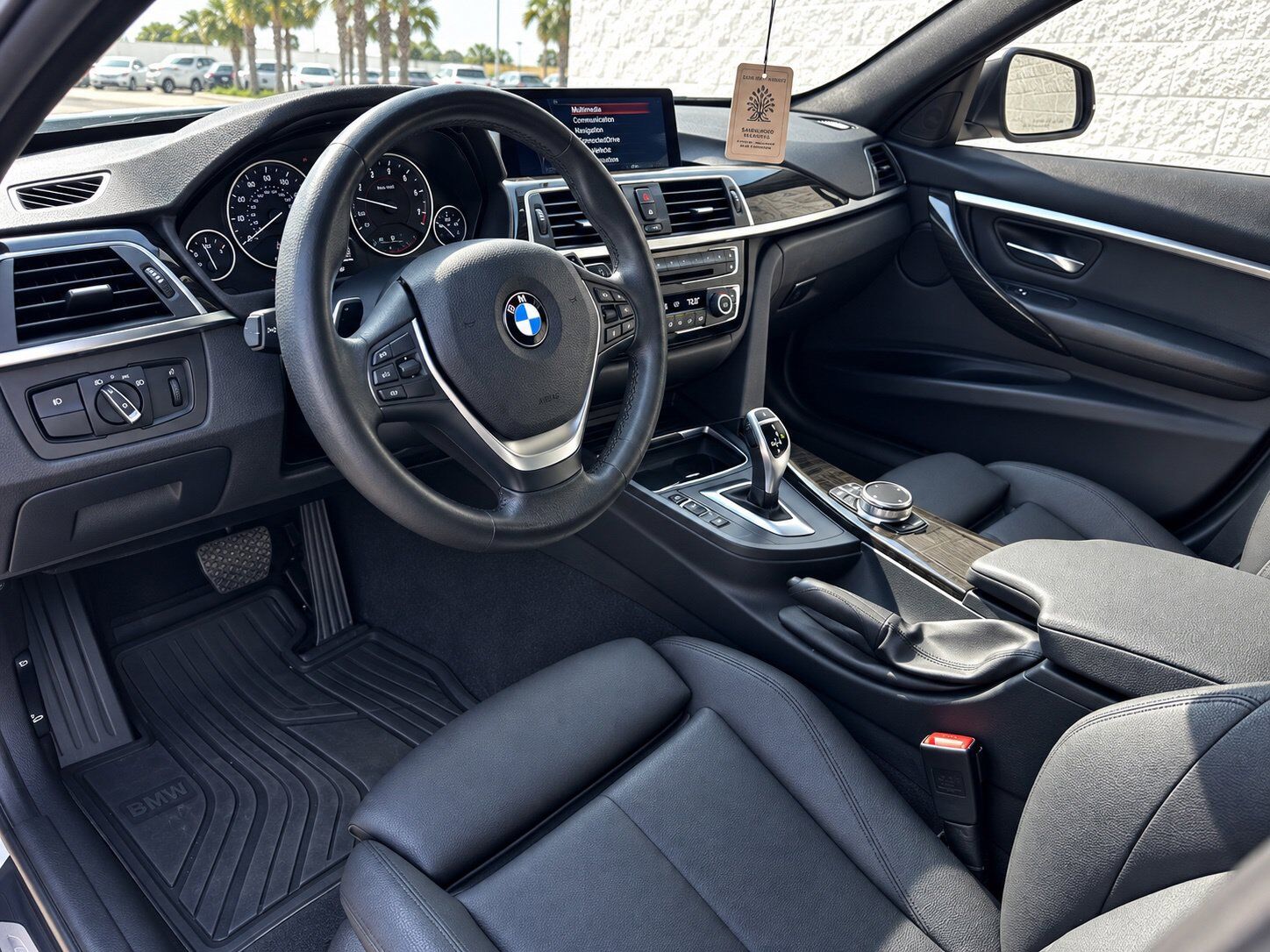 2018 BMW 330i
