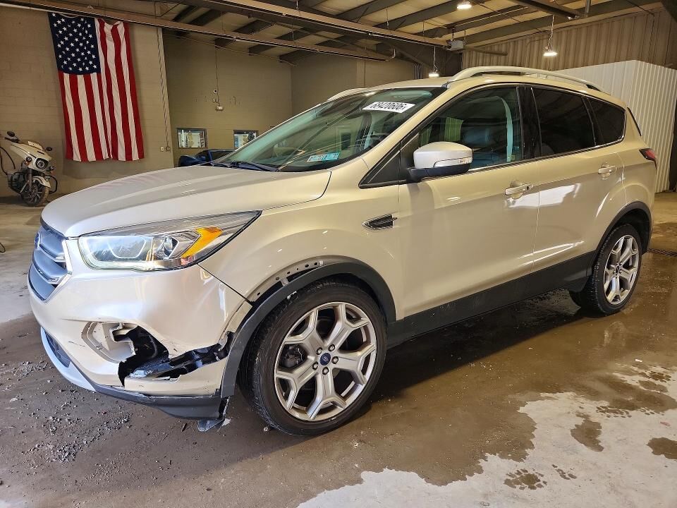 2017 FORD Escape