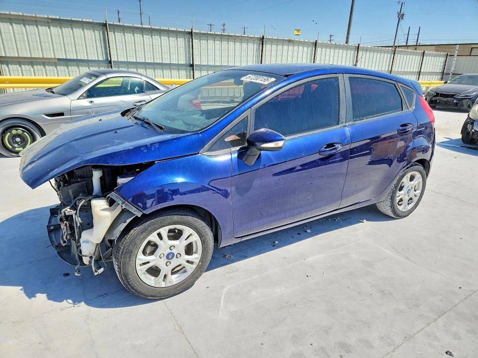 2016 FORD Fiesta