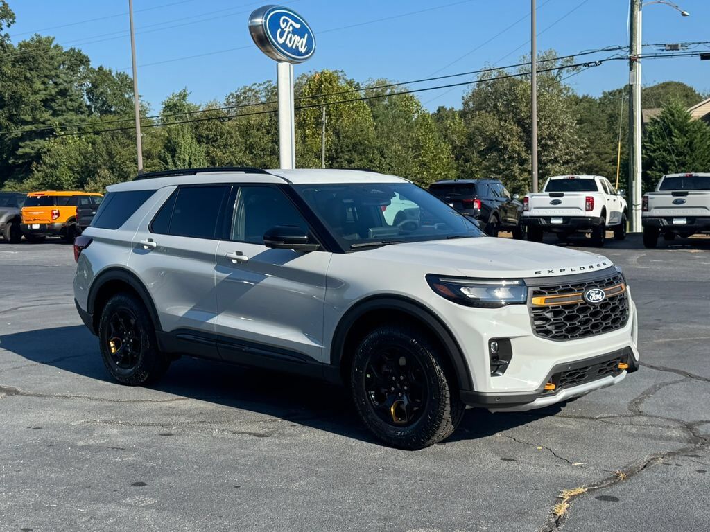 2027 FORD Explorer