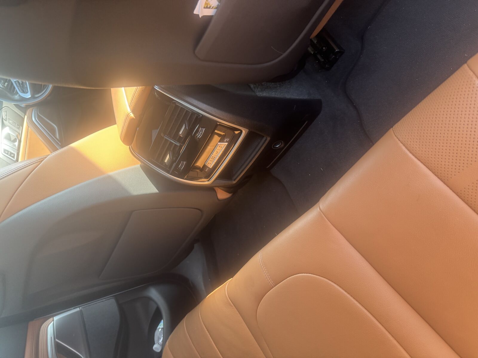 2022 BMW X6