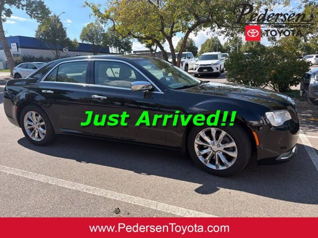2016 CHRYSLER 300