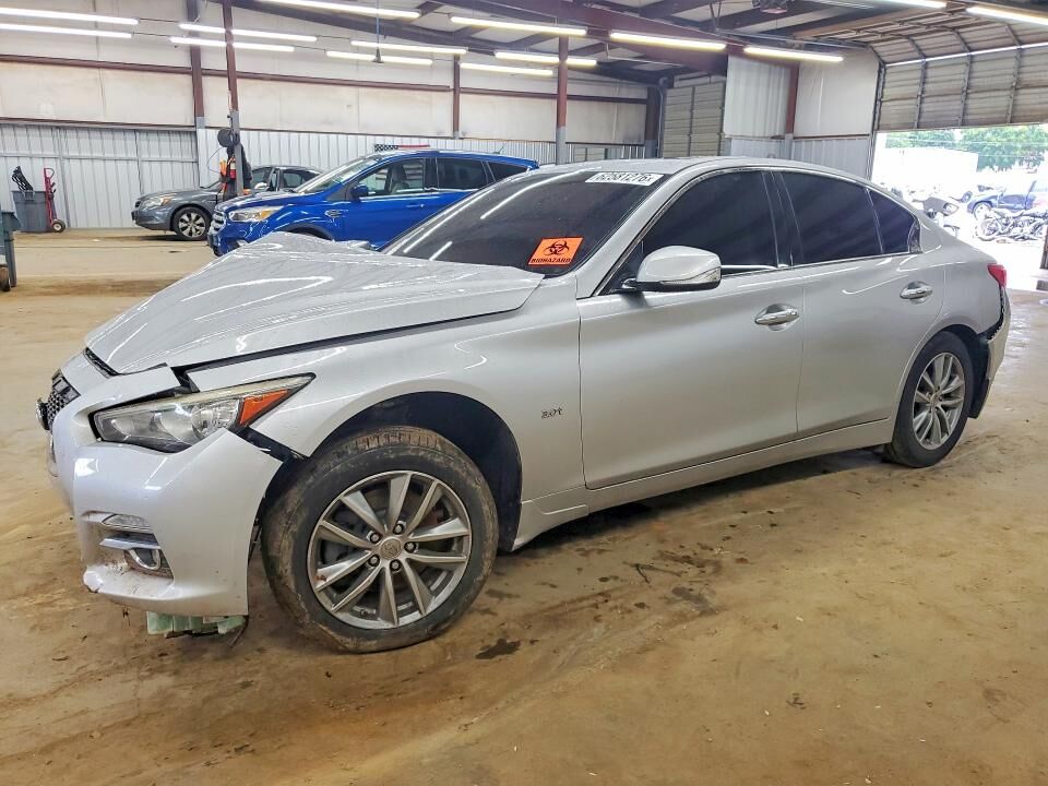 2017 INFINITI Q50