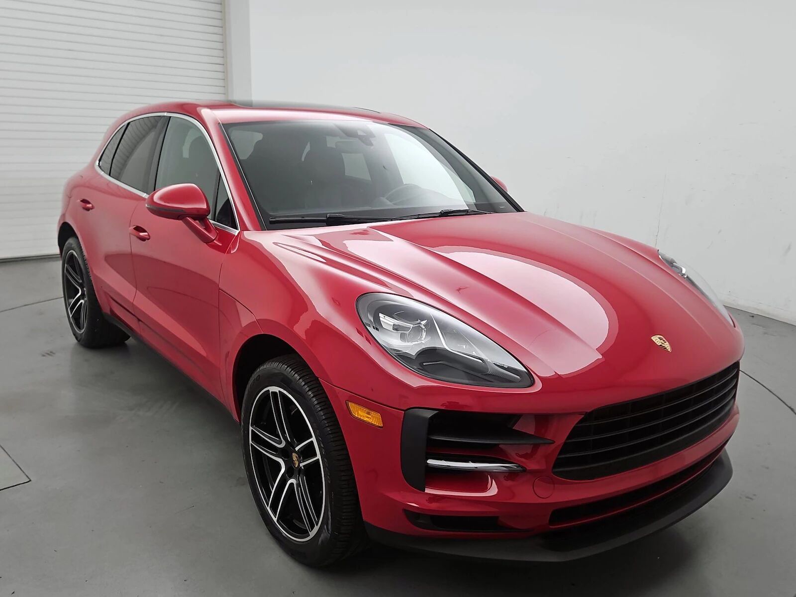 2020 PORSCHE Macan