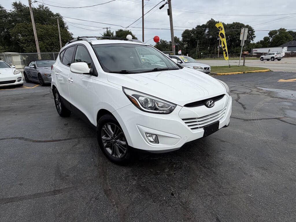 2015 HYUNDAI Tucson