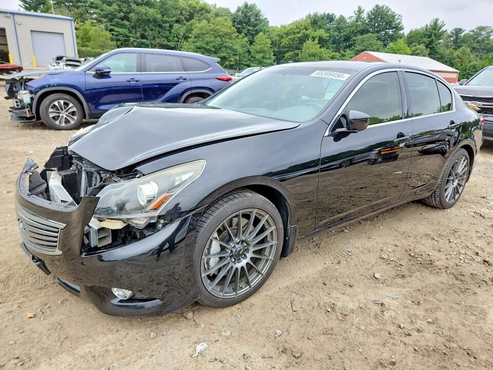 2013 INFINITI G37