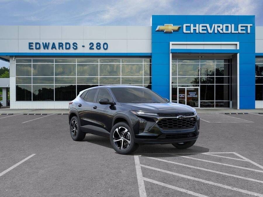 2026 CHEVROLET Trax