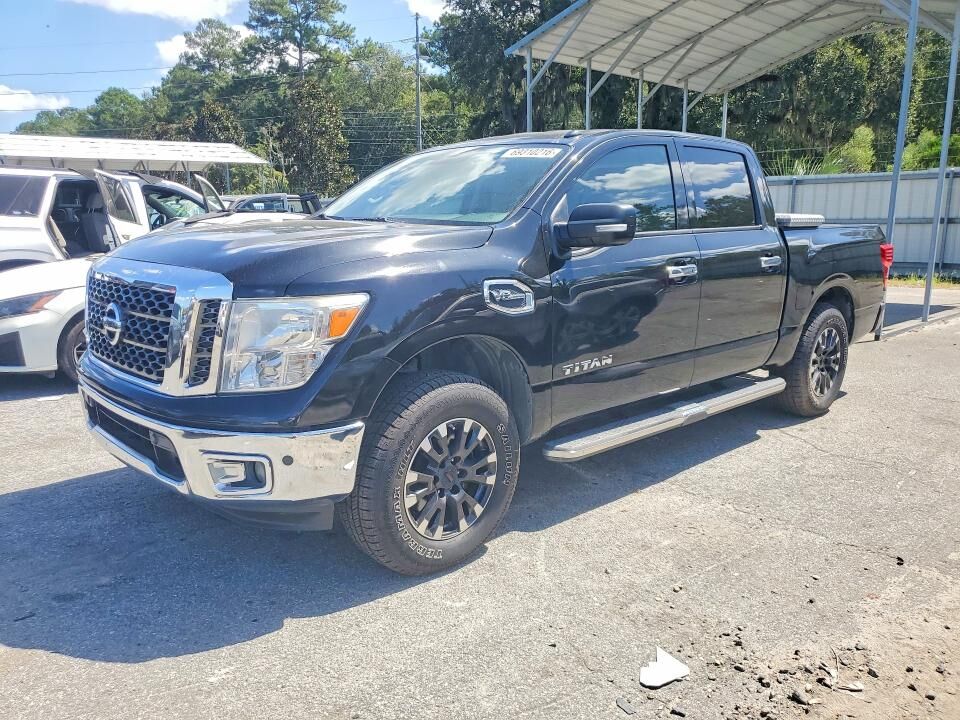 2017 NISSAN Titan