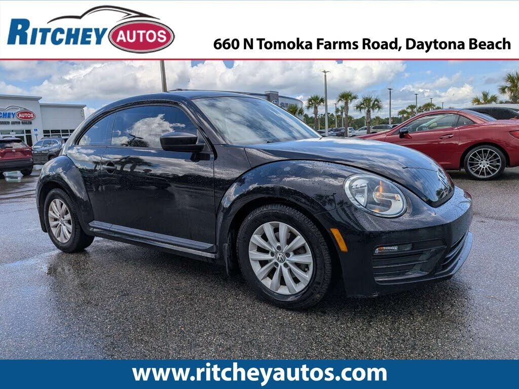 2017 VOLKSWAGEN Beetle