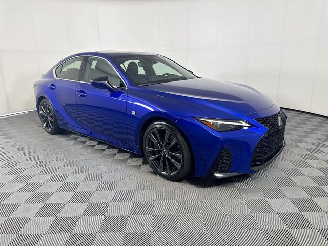 2024 LEXUS IS