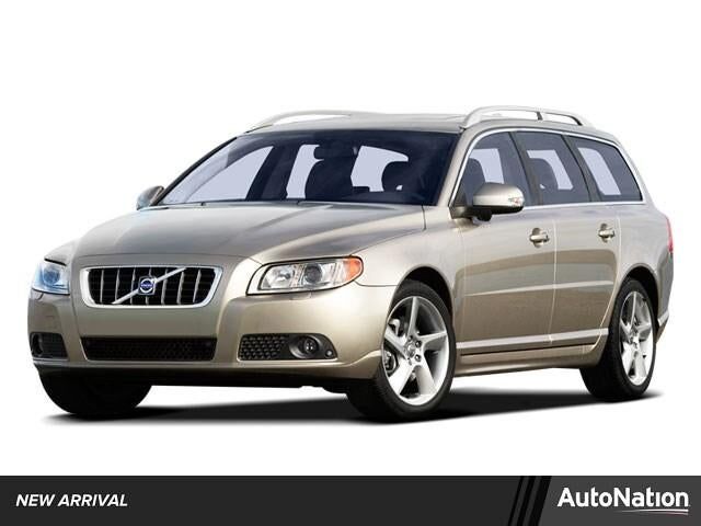 2010 VOLVO V70