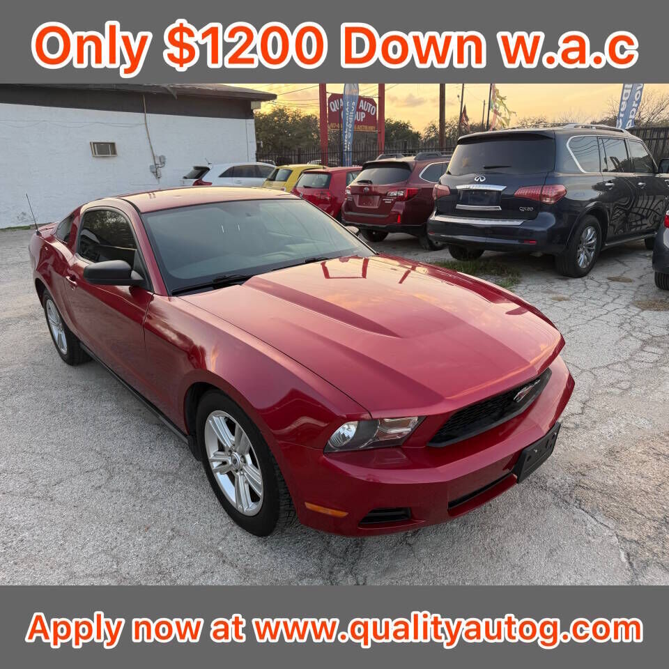 2010 FORD Mustang