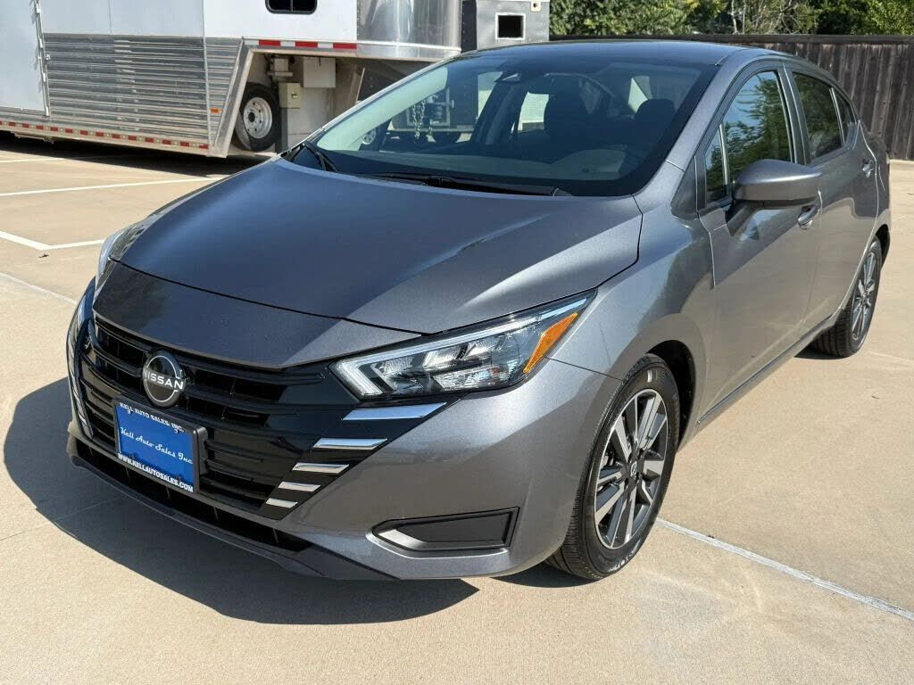 2025 NISSAN Versa