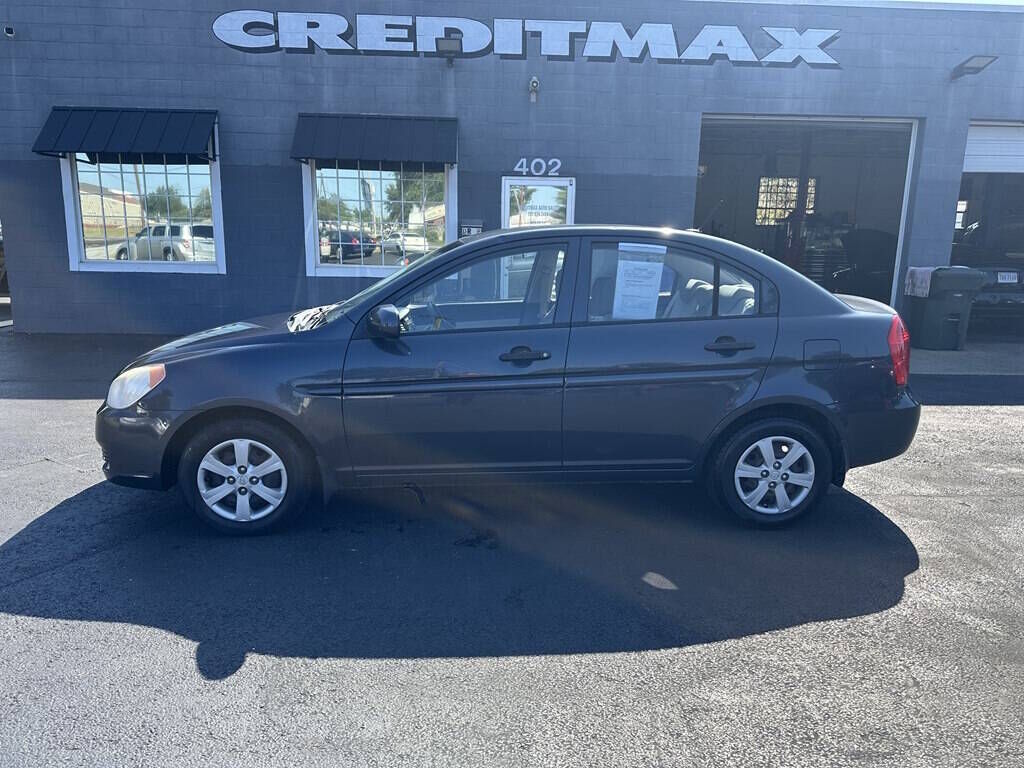 2010 HYUNDAI Accent