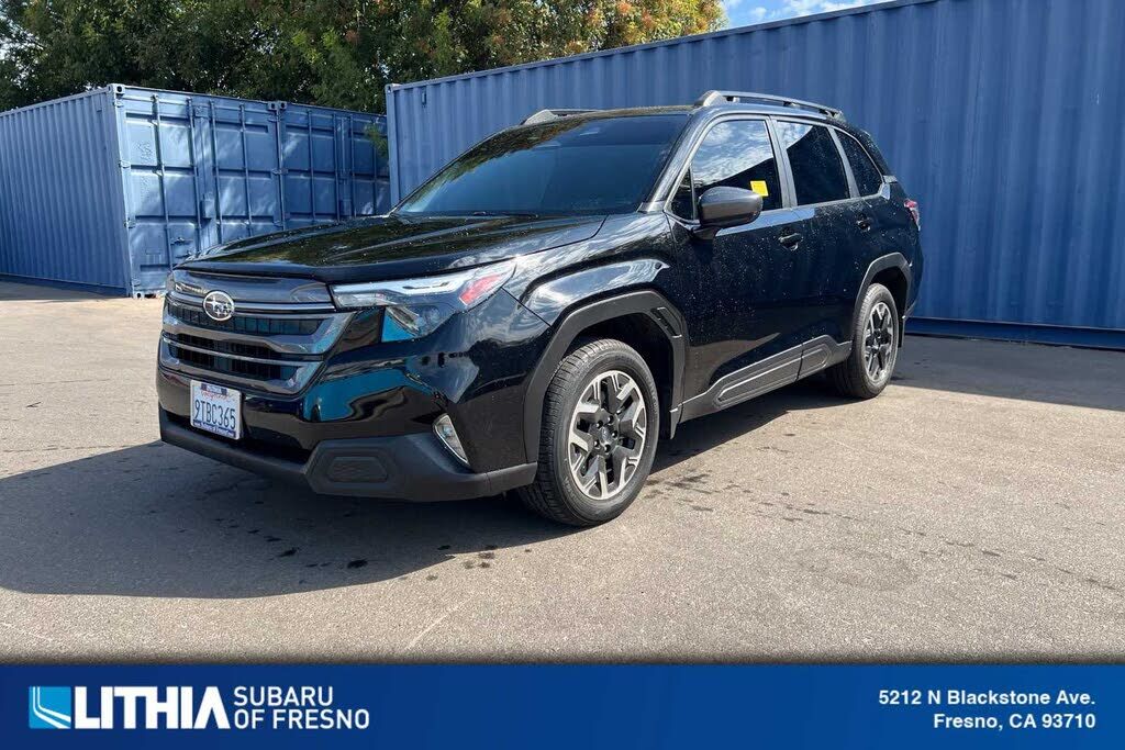 2025 SUBARU Forester