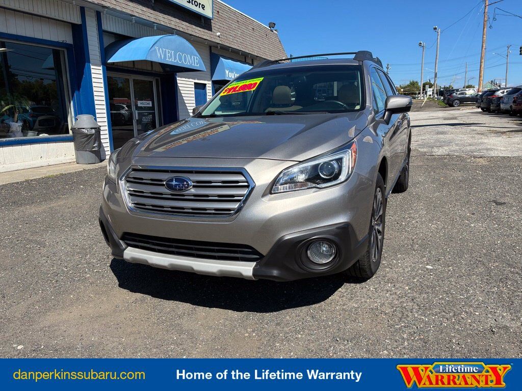 2015 SUBARU Outback
