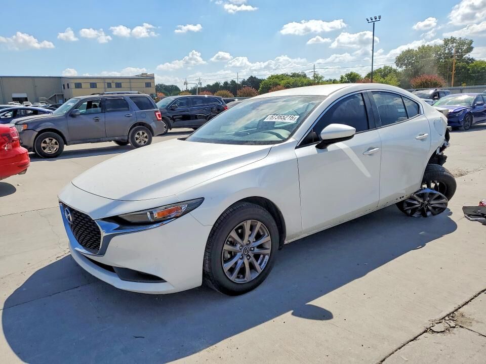 2019 MAZDA Mazda3