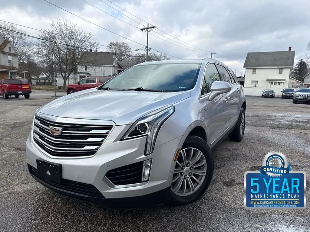 2017 CADILLAC XT5