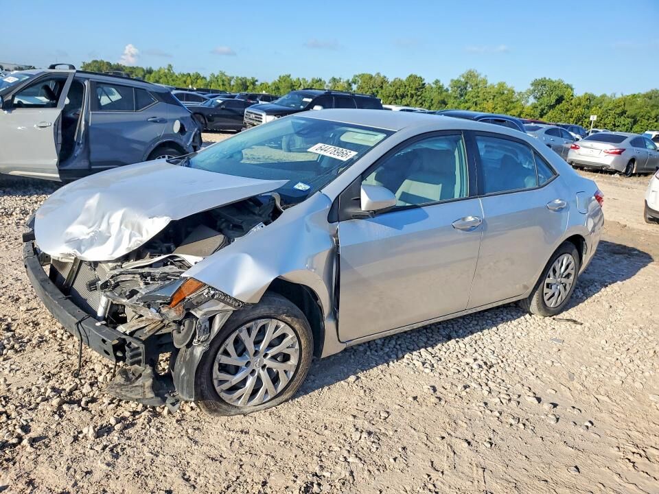 2018 TOYOTA Corolla