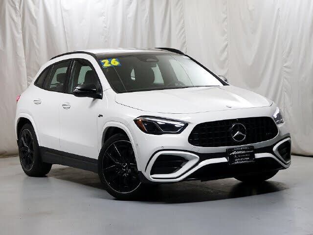 2026 MERCEDES-BENZ GLA-Class