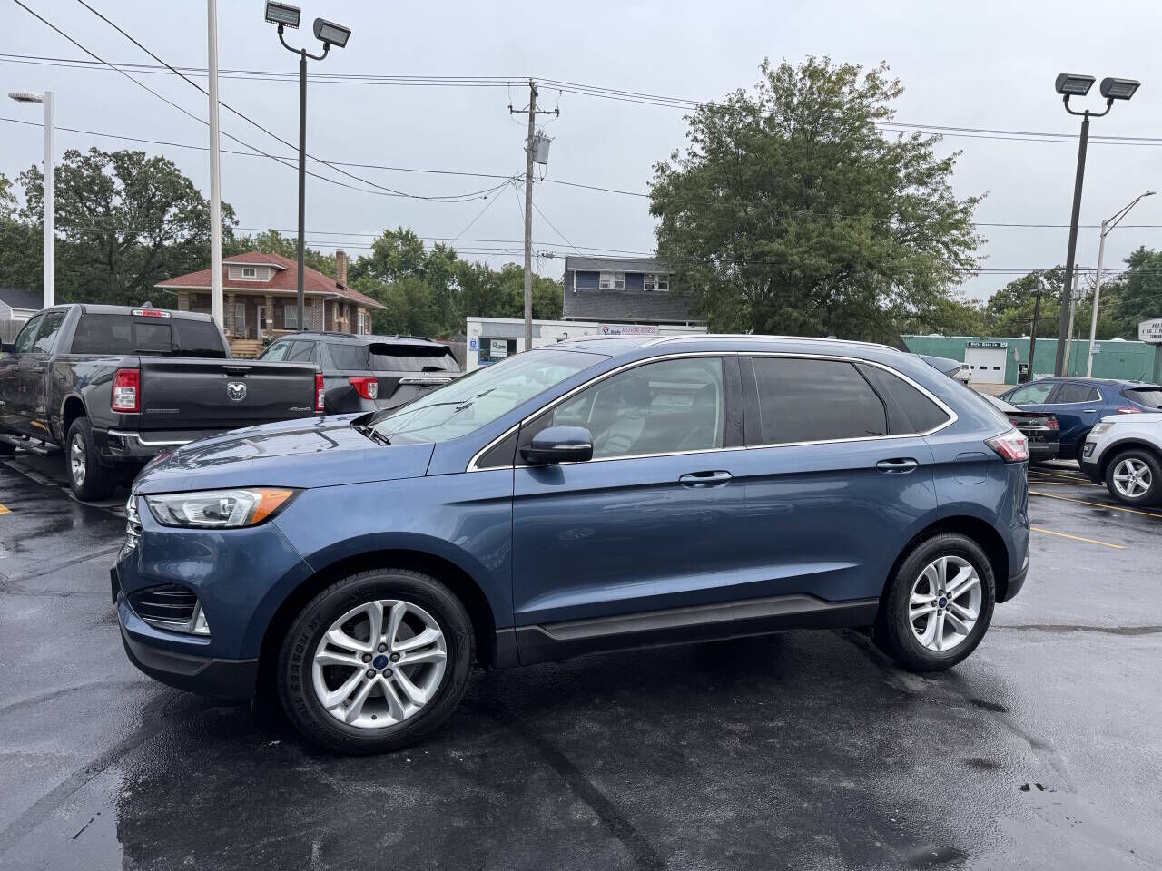 2019 FORD Edge