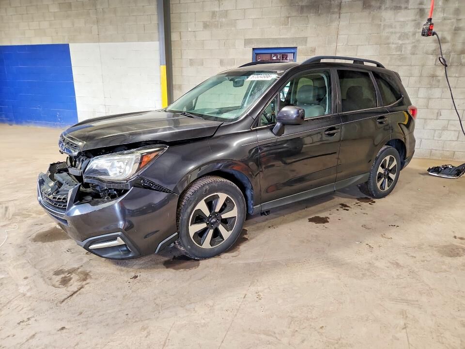 2018 SUBARU Forester