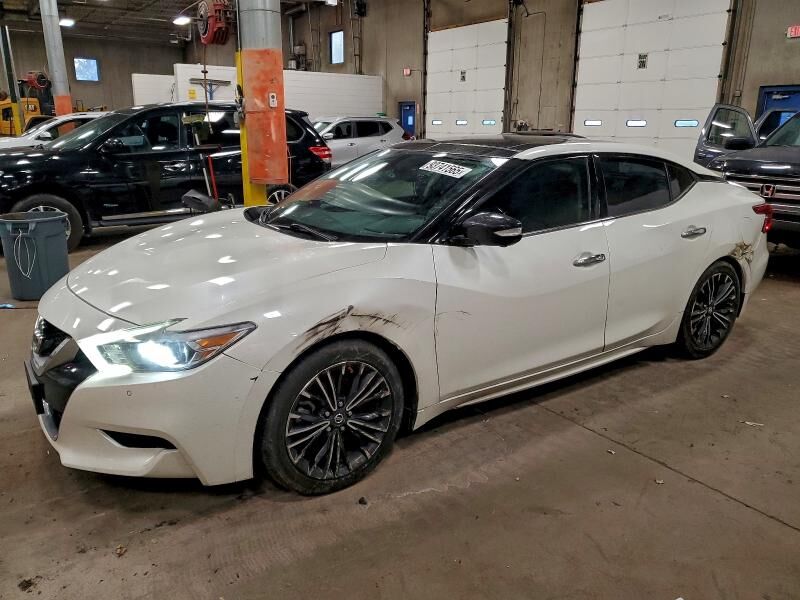 2017 NISSAN Maxima