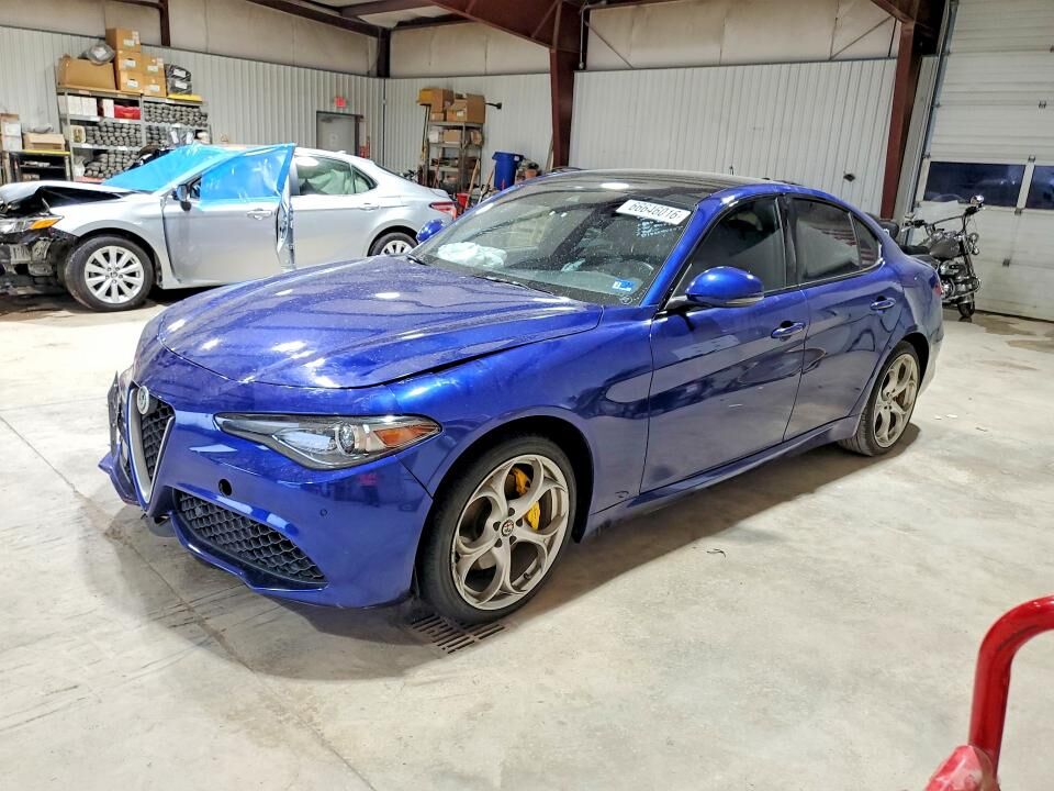 2021 ALFA ROMEO Giulia