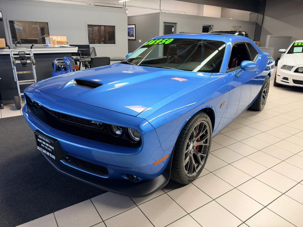 2016 DODGE Challenger