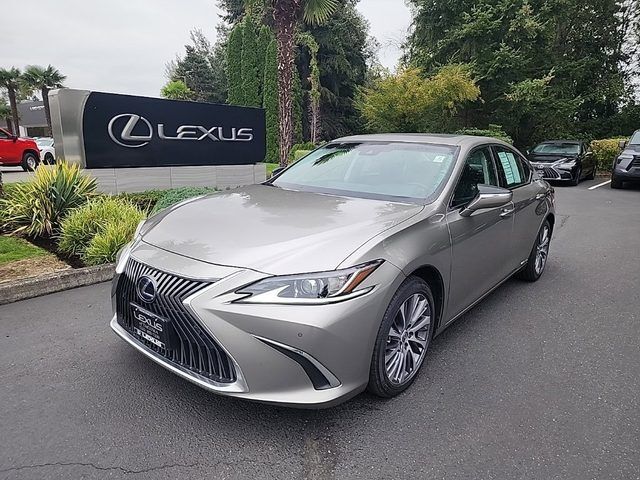 2021 LEXUS ES