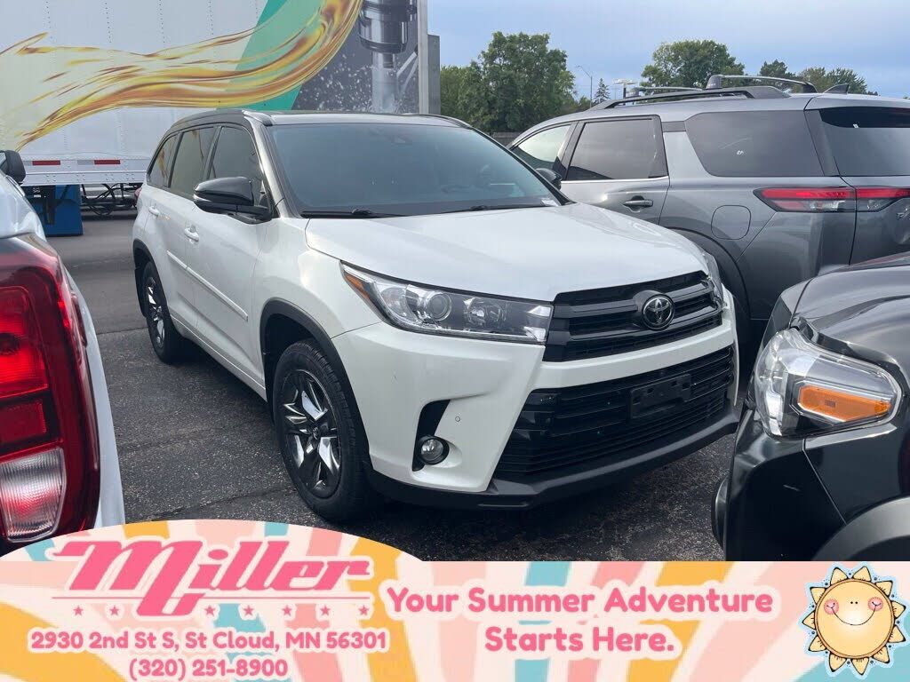 2018 TOYOTA Highlander