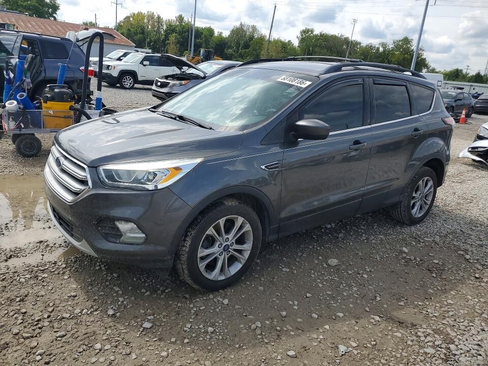 2017 FORD Escape