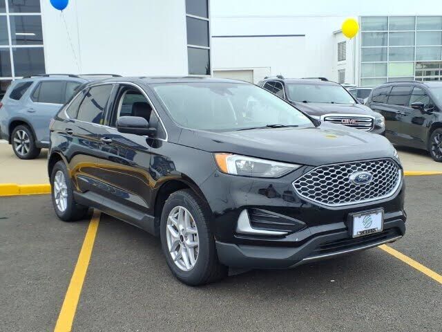 2024 FORD Edge