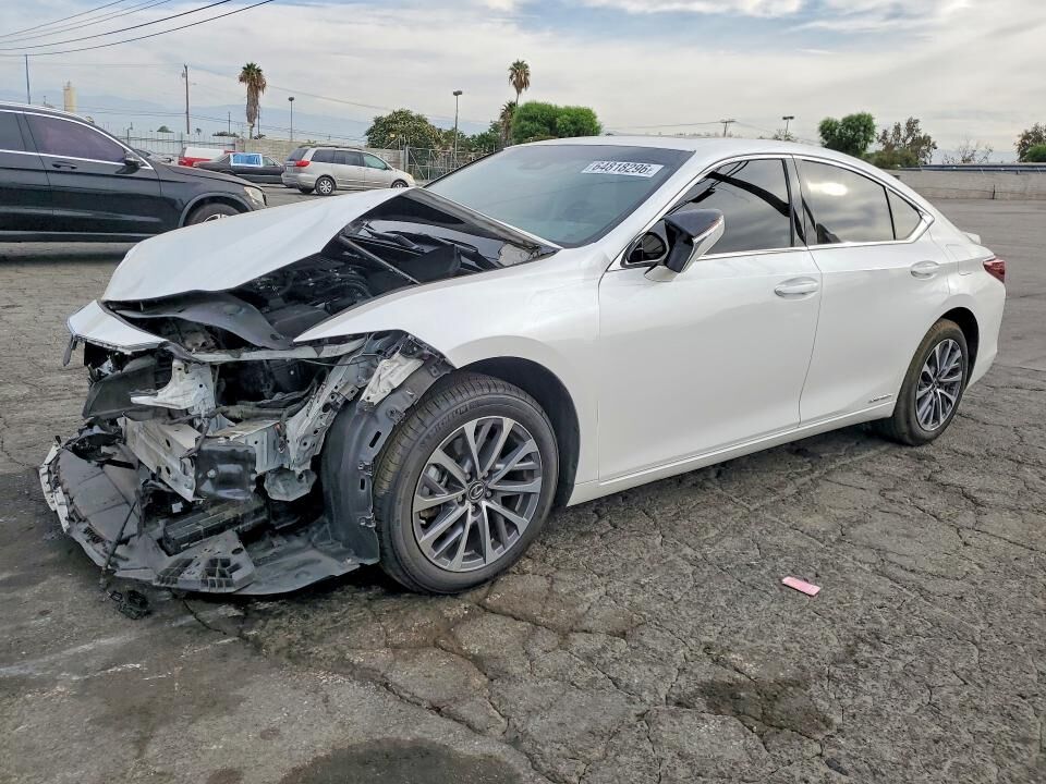 2022 LEXUS ES