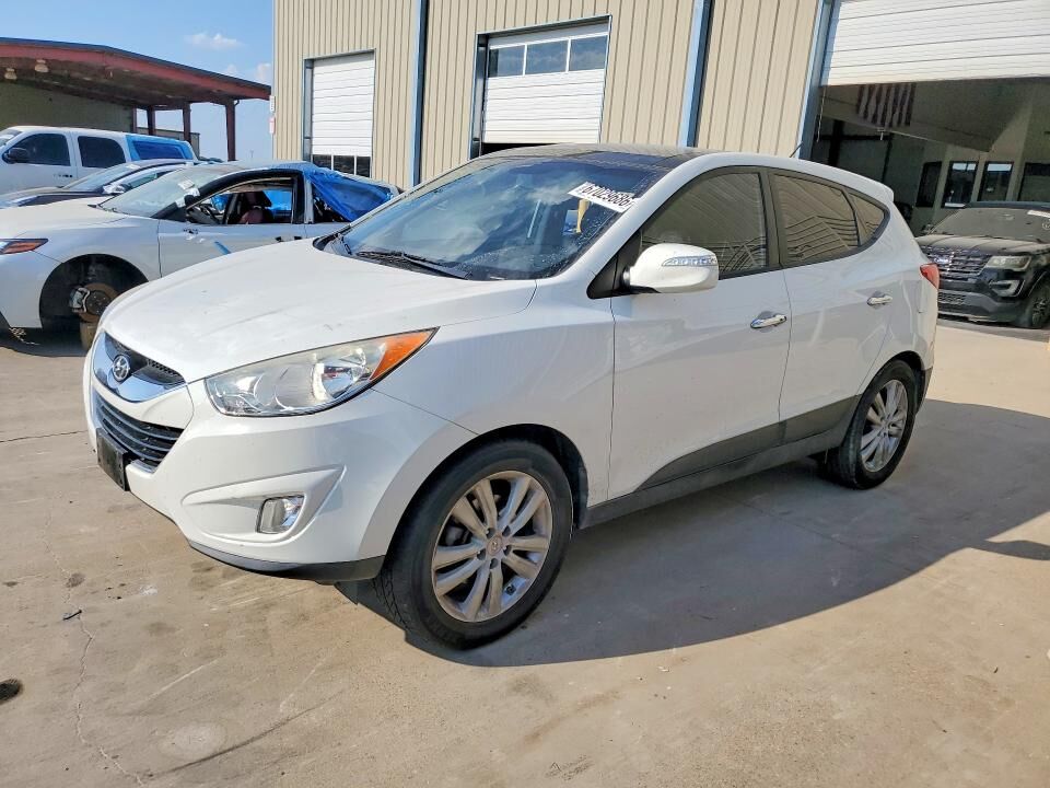2013 HYUNDAI Tucson