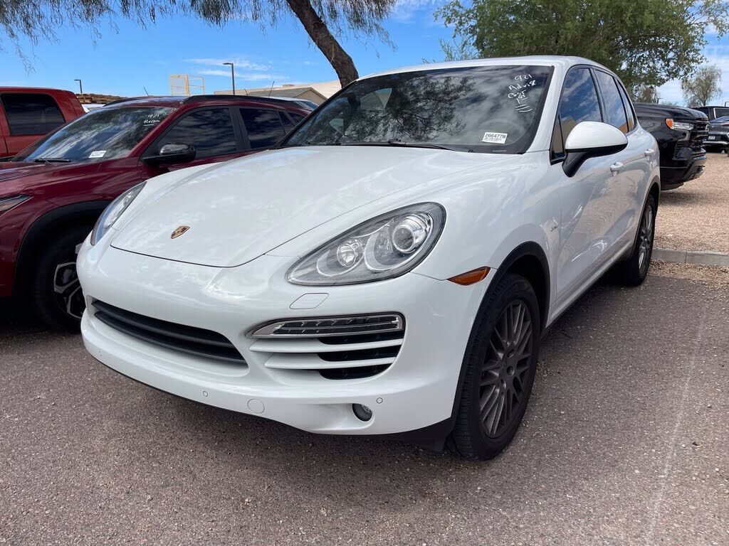 2013 PORSCHE Cayenne