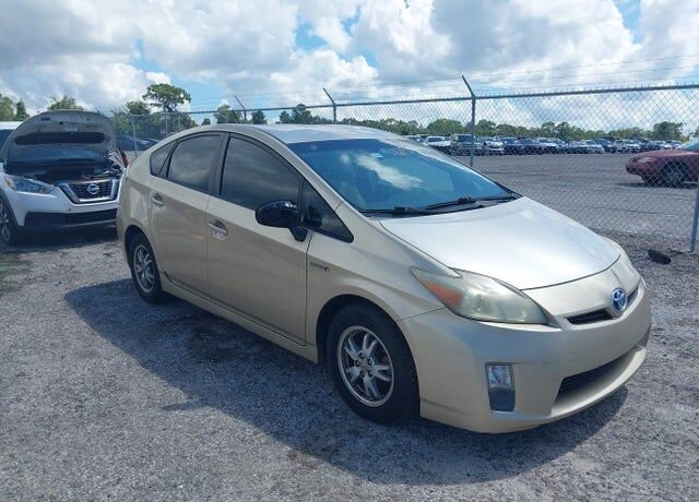2011 TOYOTA PRIUS