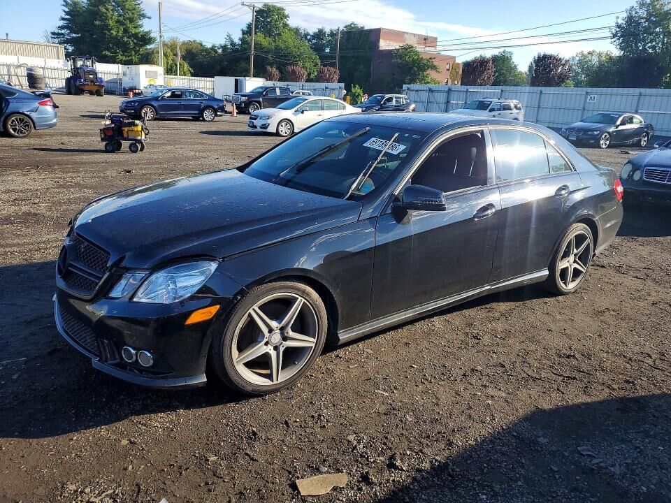 2010 MERCEDES-BENZ E-Class