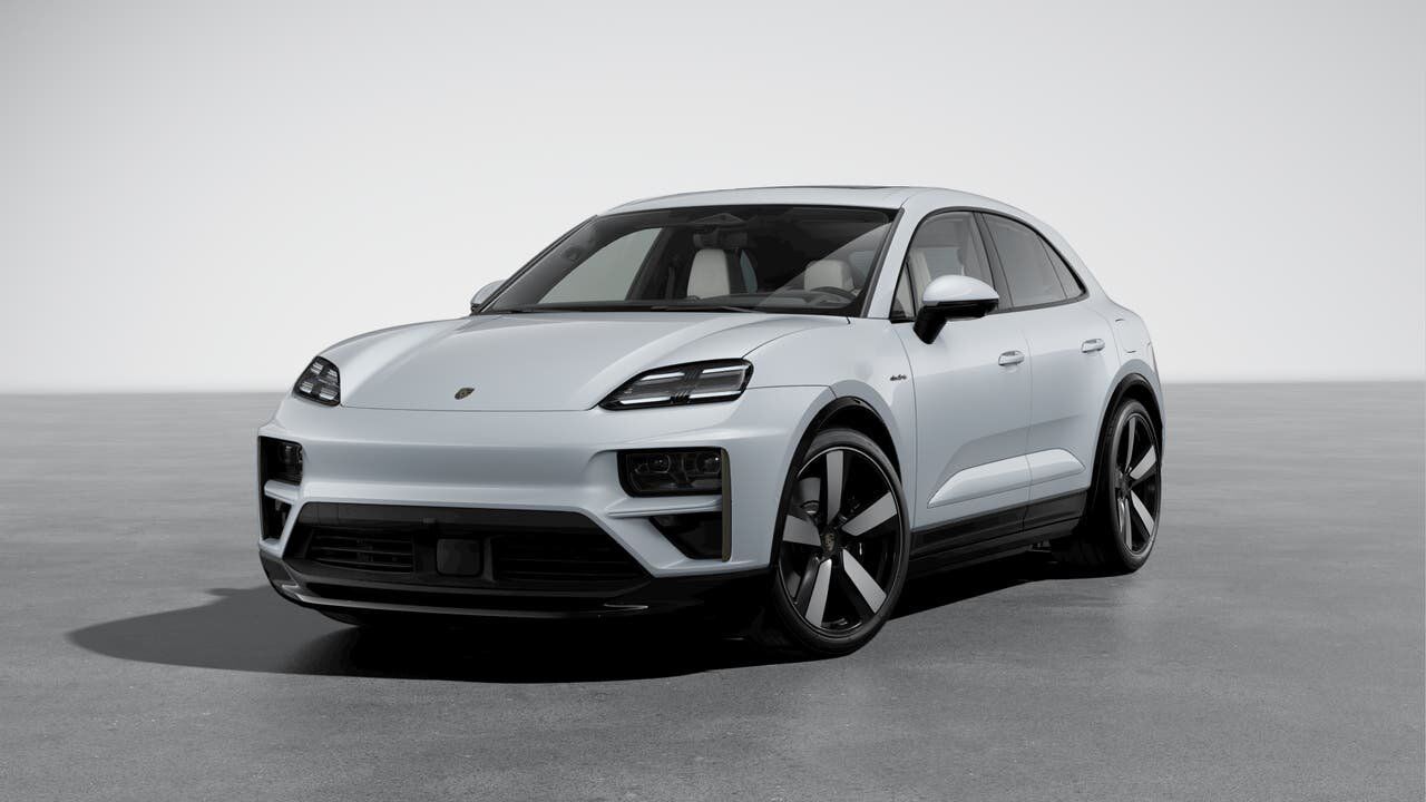 2026 PORSCHE Macan