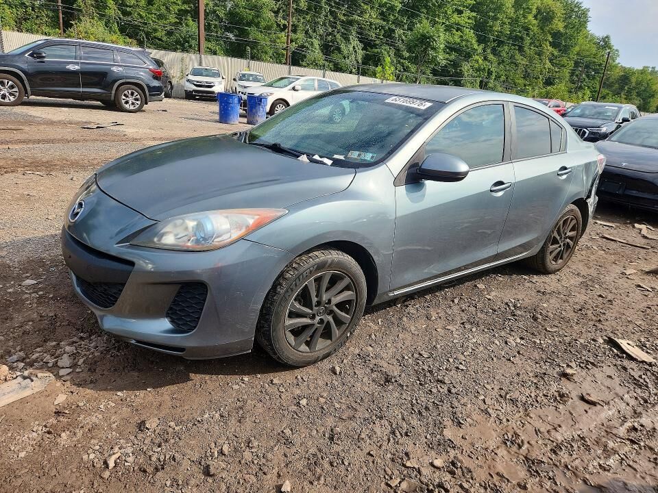 2012 MAZDA Mazda3