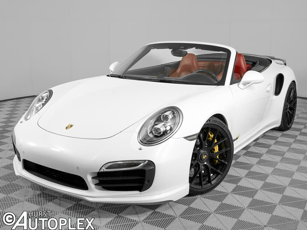 2015 PORSCHE 911