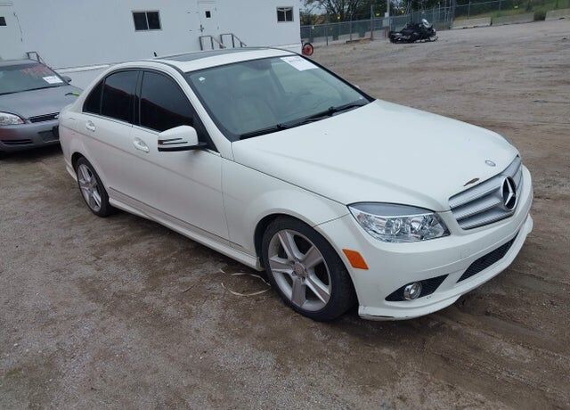 2010 MERCEDES-BENZ C-Class