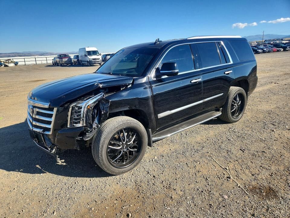 2017 CADILLAC Escalade