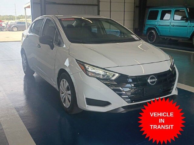 2025 NISSAN Versa